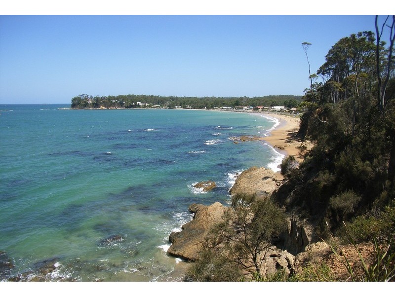 69,70 and 71 Beach Road, Batehaven NSW 2536