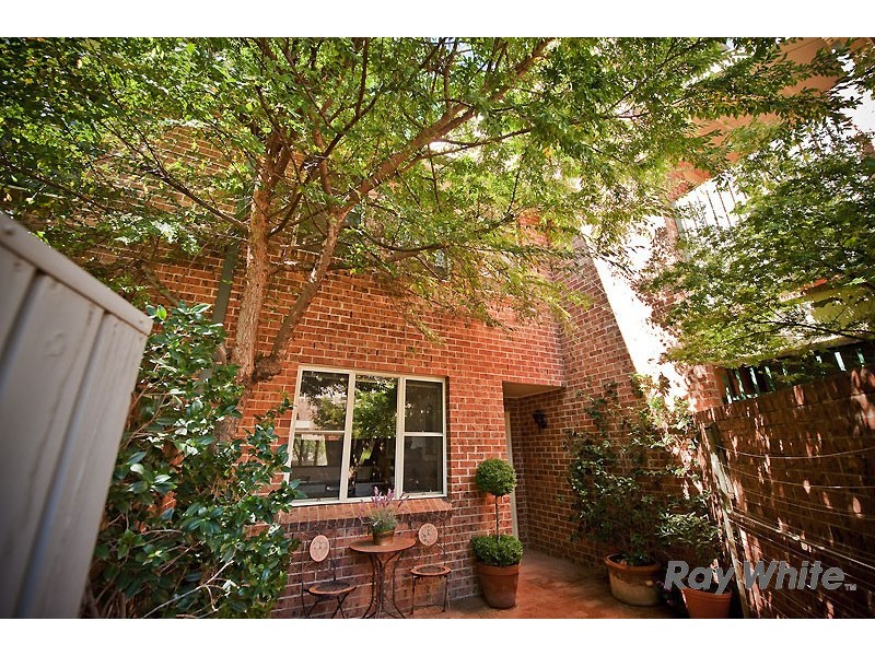 24/3 Ovens Street, Griffith ACT 2603