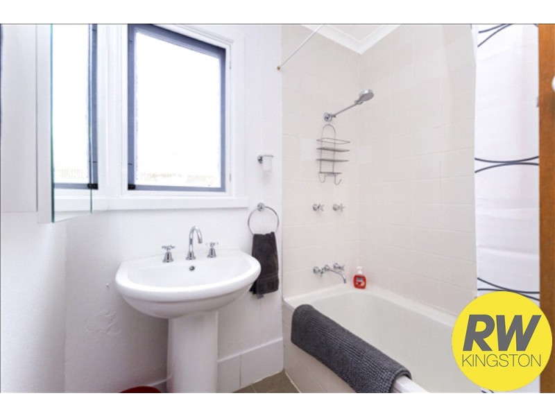 41 Walker Crescent, Narrabundah ACT 2604