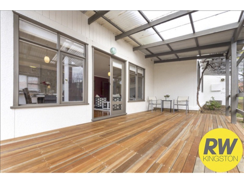 41 Walker Crescent, Narrabundah ACT 2604