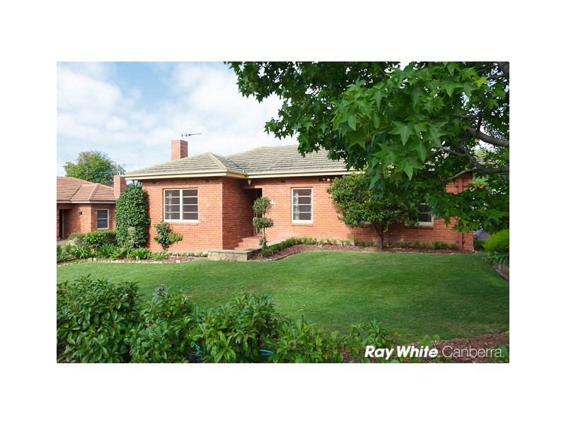 22 Lindsay Street, Narrabundah ACT 2604