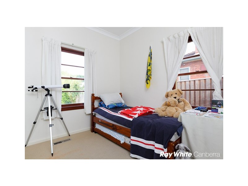 22 Lindsay Street, Narrabundah ACT 2604