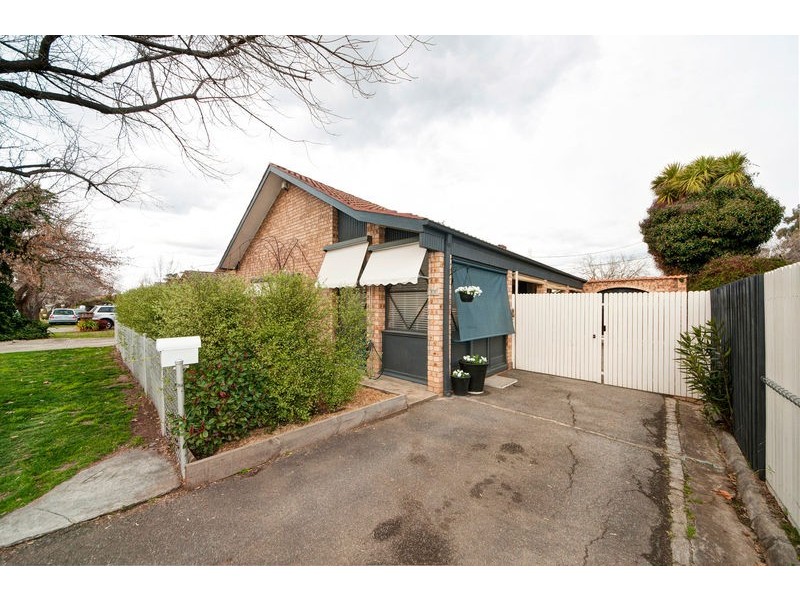 33 Nimbin Street, Narrabundah ACT 2604