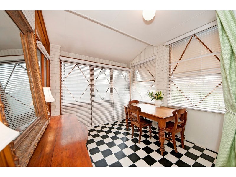 33 Nimbin Street, Narrabundah ACT 2604