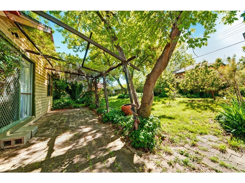 8 Gunn Street, Yarralumla ACT 2600