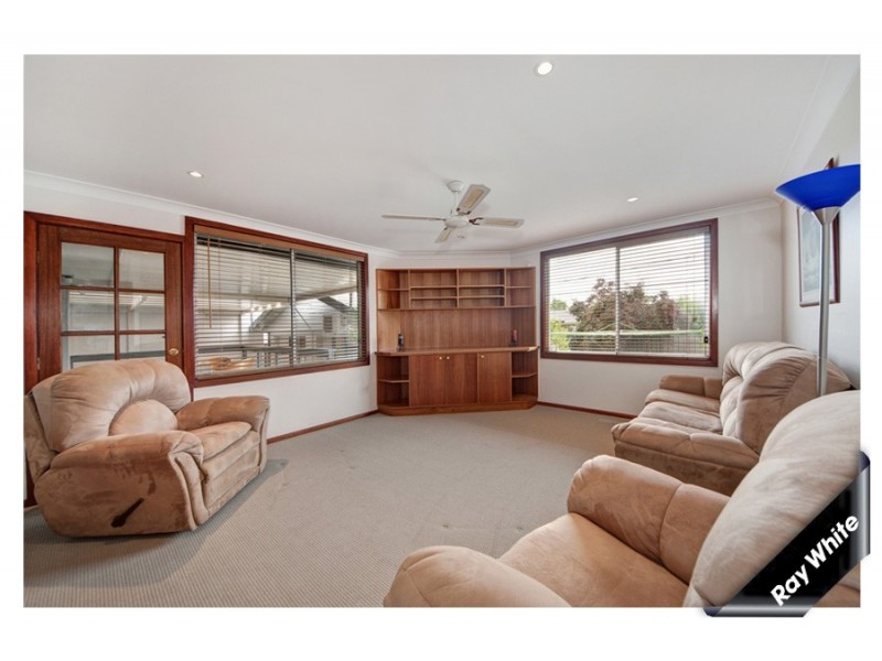 27 Pennefather Street, Higgins ACT 2615