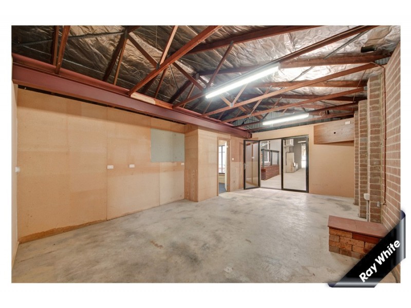 27 Pennefather Street, Higgins ACT 2615