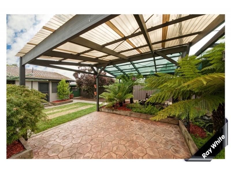 27 Pennefather Street, Higgins ACT 2615