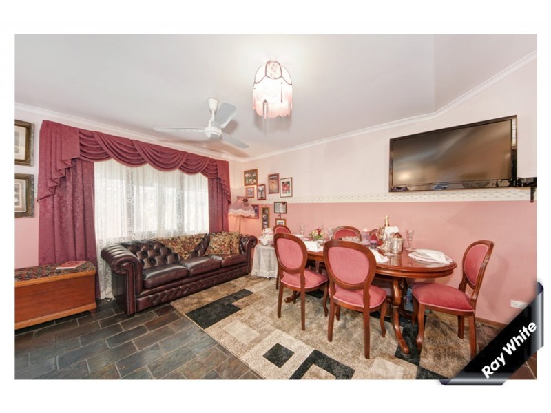 29 Moyes Crescent, Holt ACT 2615