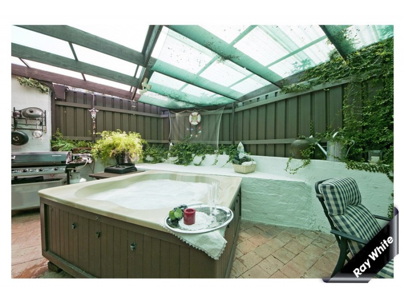 29 Moyes Crescent, Holt ACT 2615