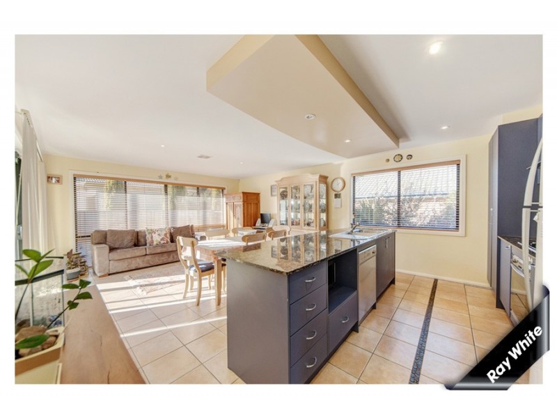 25 Bluestone Gardens, Jerrabomberra NSW 2619