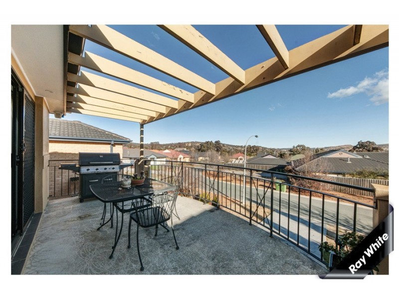 25 Bluestone Gardens, Jerrabomberra NSW 2619
