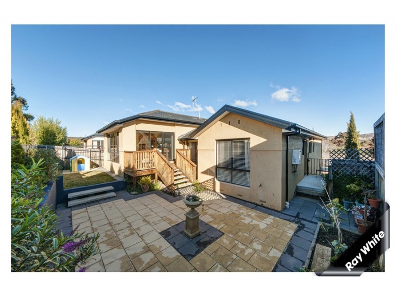 25 Bluestone Gardens, Jerrabomberra NSW 2619