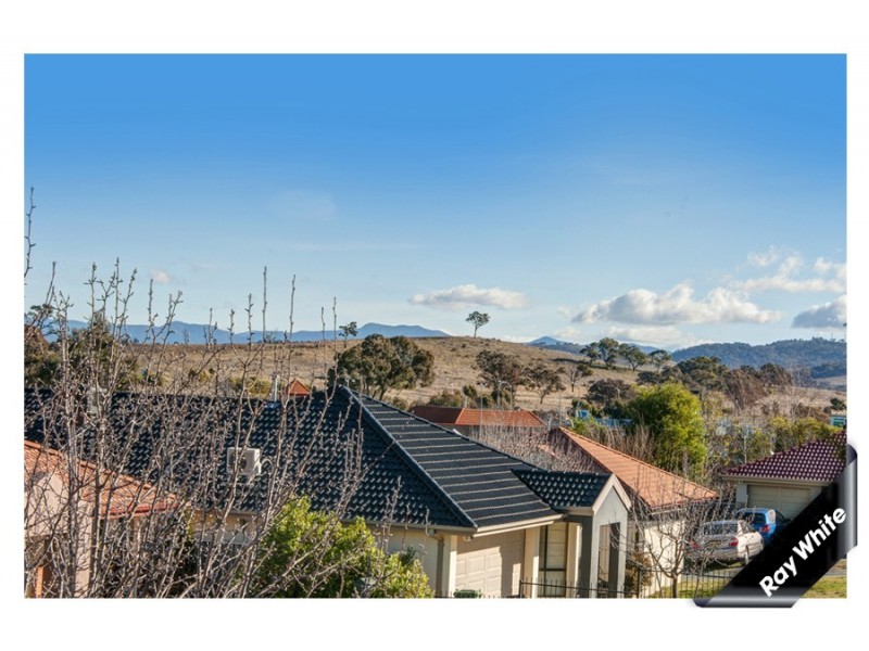 25 Bluestone Gardens, Jerrabomberra NSW 2619