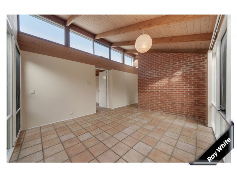 13 Munro Road, Queanbeyan NSW 2620