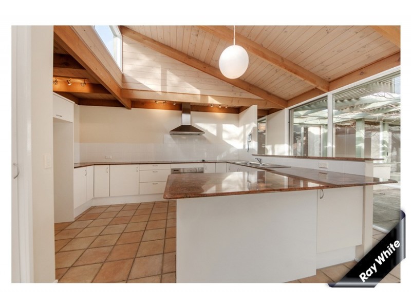 13 Munro Road, Queanbeyan NSW 2620