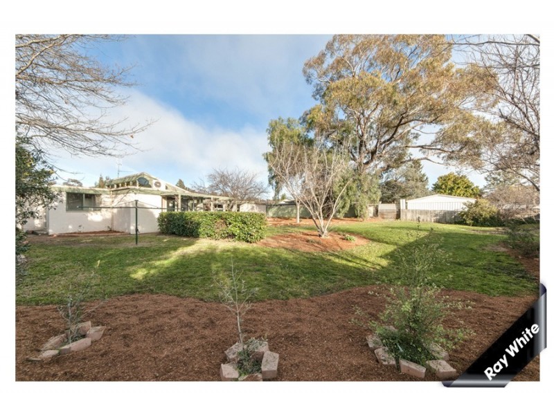 13 Munro Road, Queanbeyan NSW 2620