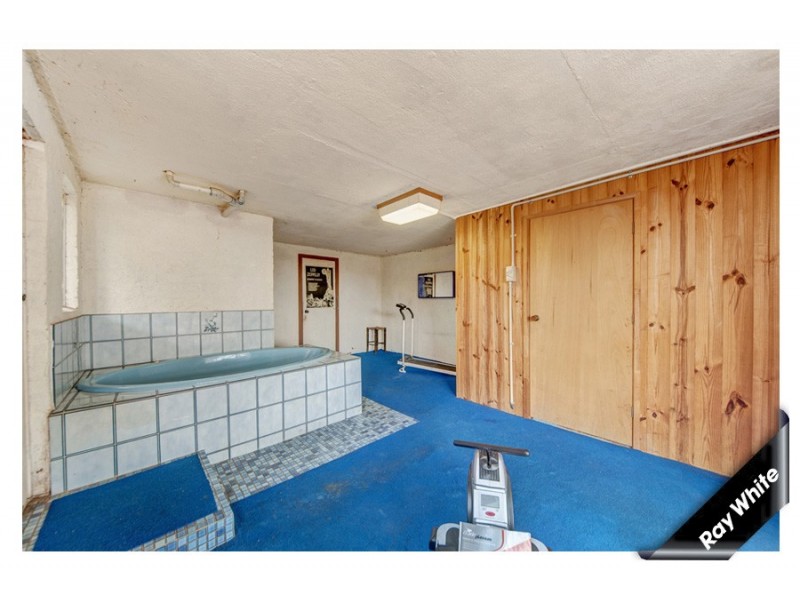 16 Daglish Street, Curtin ACT 2605