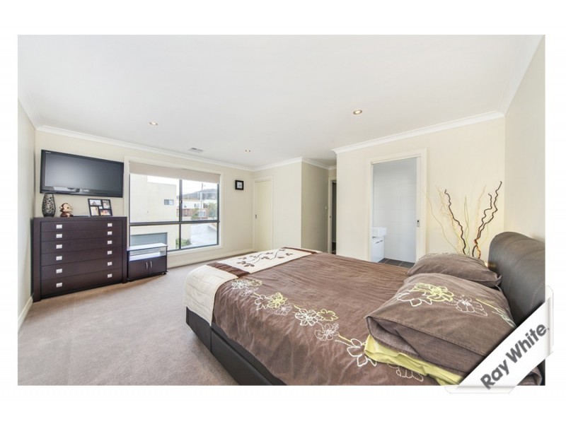 4/13 Gerald Street, Queanbeyan NSW 2620