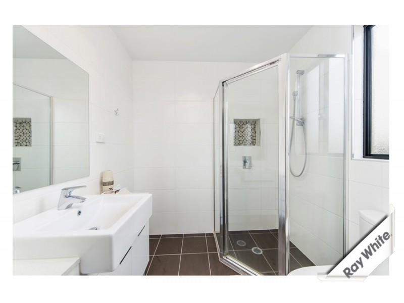 4/13 Gerald Street, Queanbeyan NSW 2620