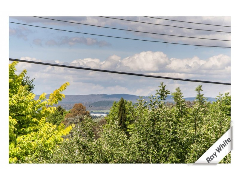 61 Caley Crescent, Narrabundah ACT 2604