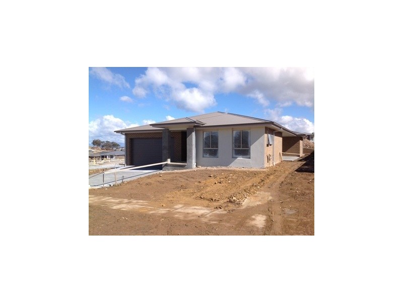5 Danaiyarri Street, Bonner ACT 2914