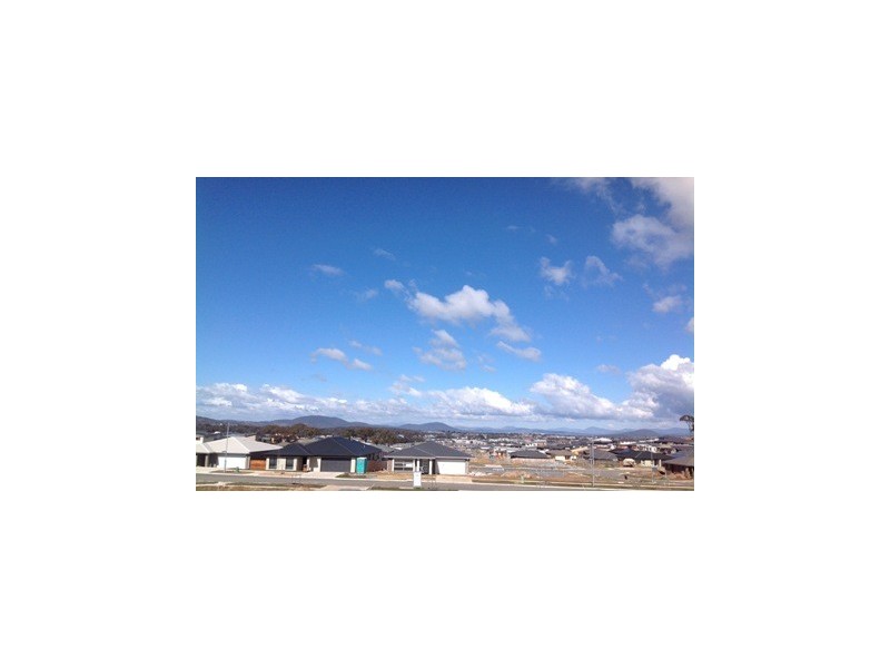 5 Danaiyarri Street, Bonner ACT 2914