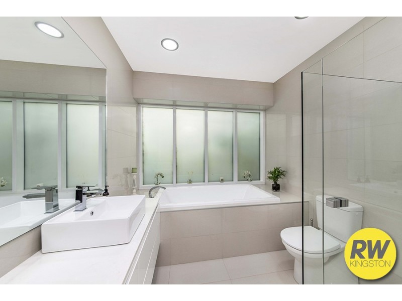 22 Beauchamp Street, Deakin ACT 2600