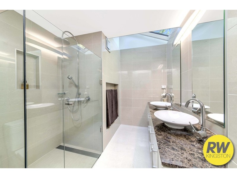 22 Beauchamp Street, Deakin ACT 2600