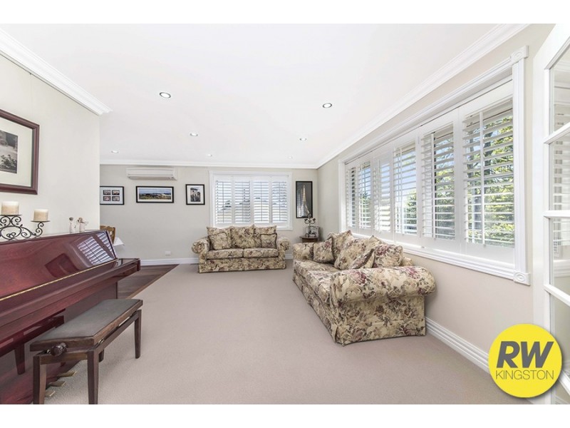 22 Beauchamp Street, Deakin ACT 2600