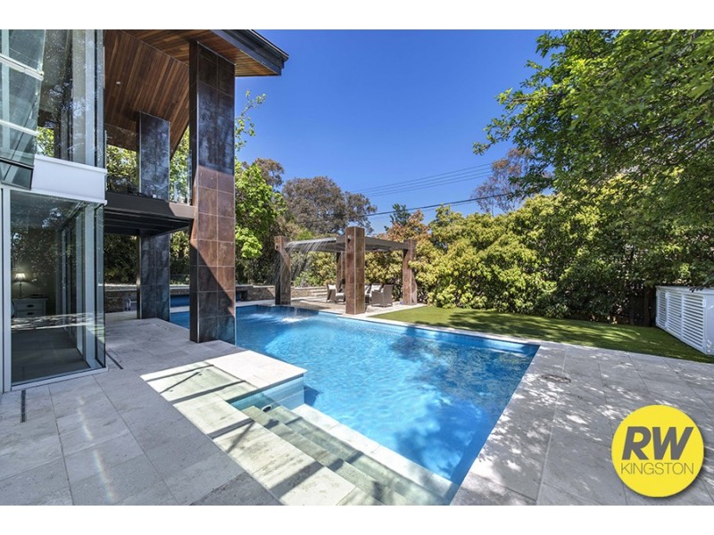 22 Beauchamp Street, Deakin ACT 2600
