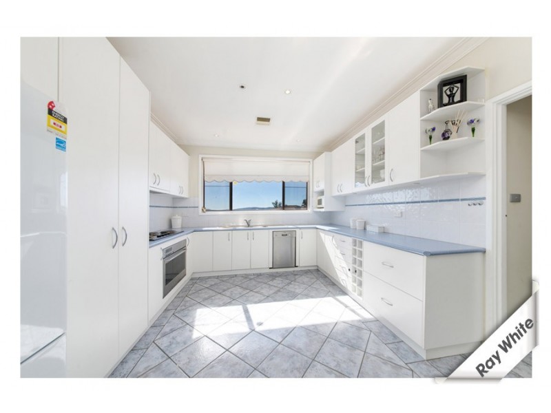 18 Rusten Street, Queanbeyan NSW 2620