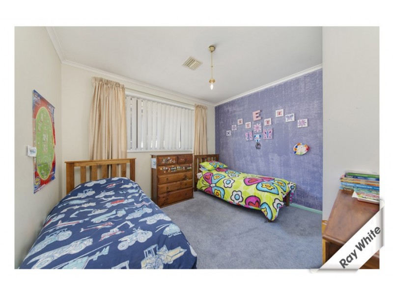 18 Rusten Street, Queanbeyan NSW 2620