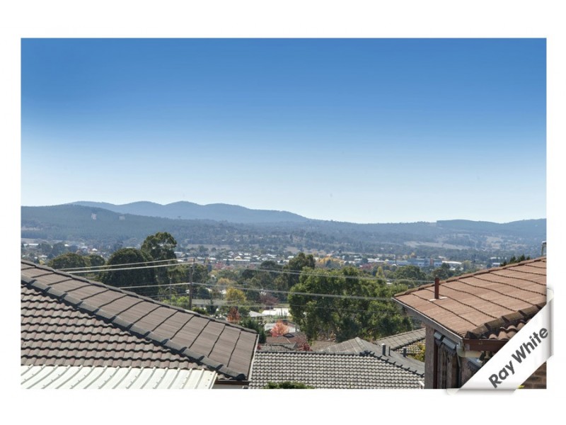 18 Rusten Street, Queanbeyan NSW 2620
