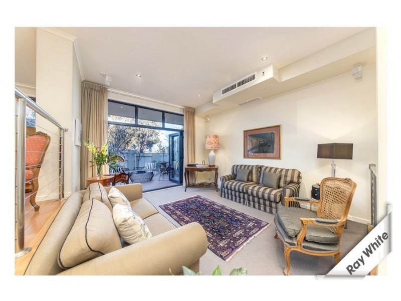 1/19 Schomburgk Street, Yarralumla ACT 2600