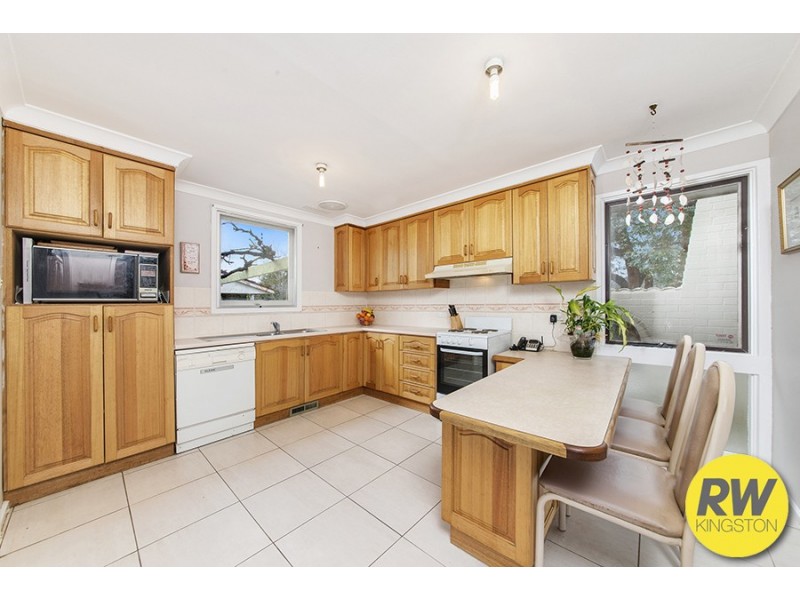 18 Glenorchy Street, Lyons ACT 2606