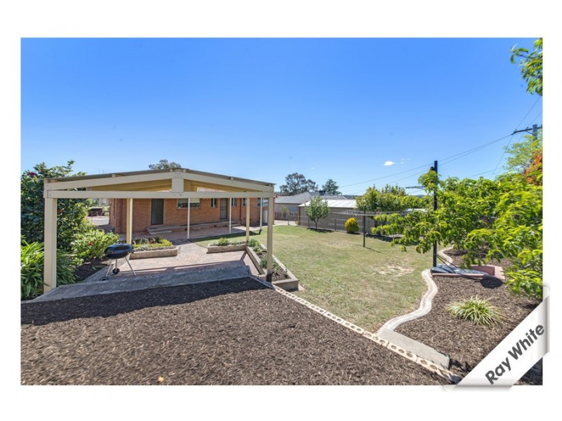 36 Dalley Crescent, Latham ACT 2615