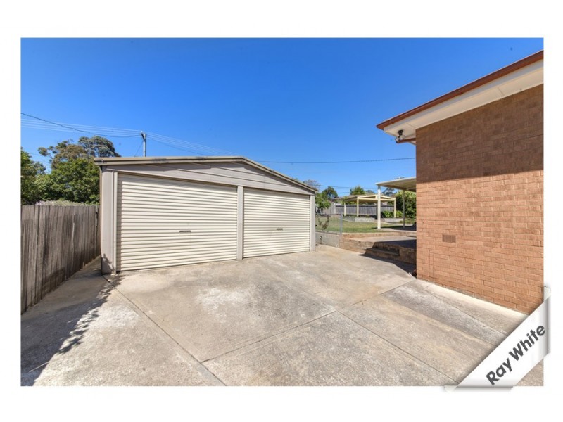 36 Dalley Crescent, Latham ACT 2615