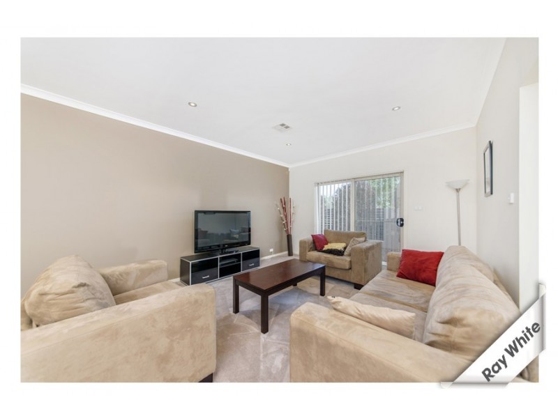 33 Nullarbor Avenue, Franklin ACT 2913