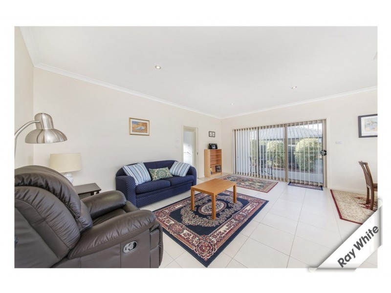 33 Nullarbor Avenue, Franklin ACT 2913