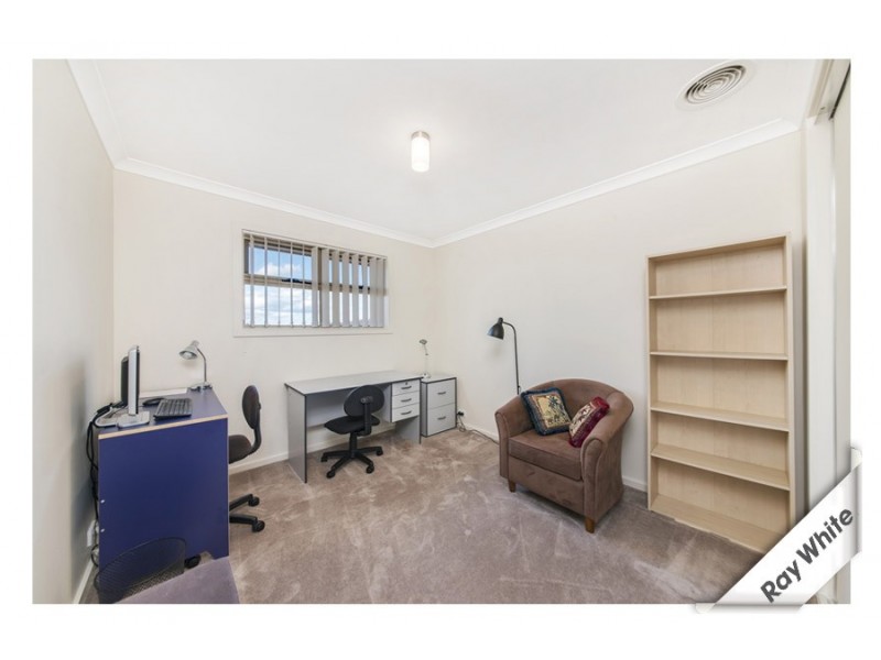 33 Nullarbor Avenue, Franklin ACT 2913