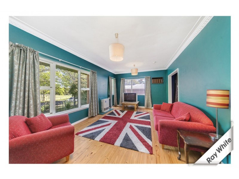 143 Laperouse Street, Narrabundah ACT 2604