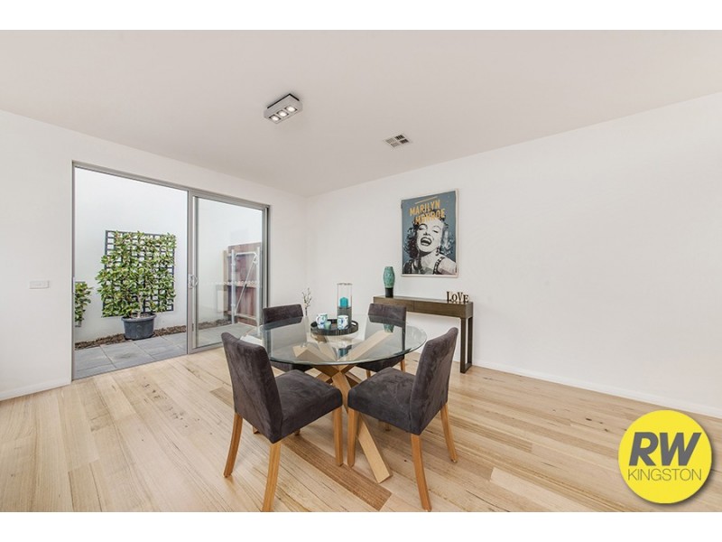 2/53 Kent Street, Deakin ACT 2600
