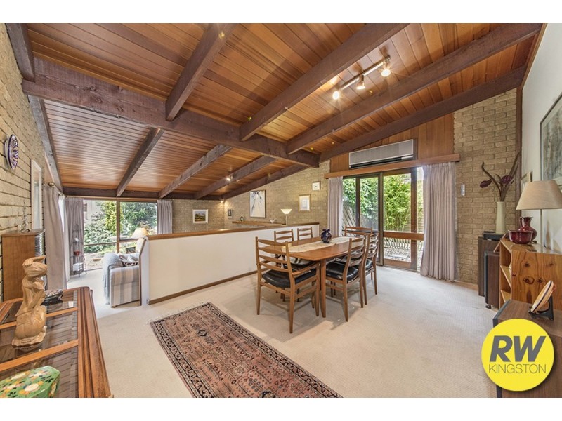 2 Clare Place, Gowrie ACT 2904