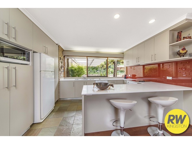 2 Clare Place, Gowrie ACT 2904