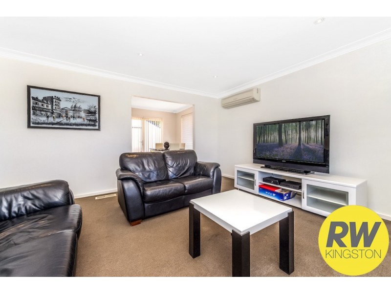 4 Hunt Street, Higgins ACT 2615