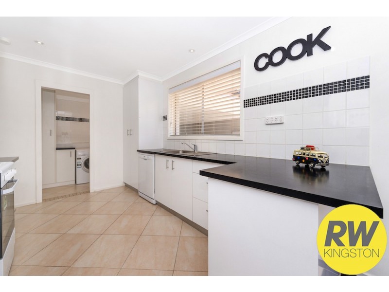 4 Hunt Street, Higgins ACT 2615