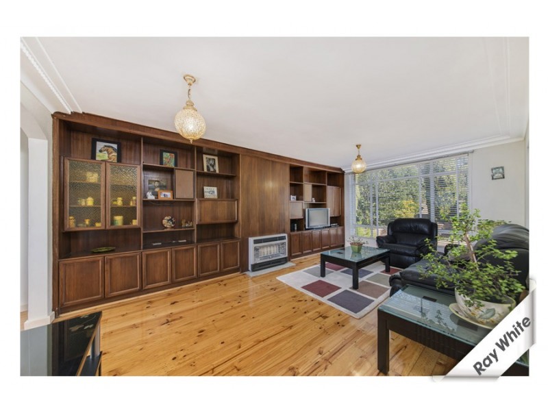 9 Hamelin Crescent, Narrabundah ACT 2604