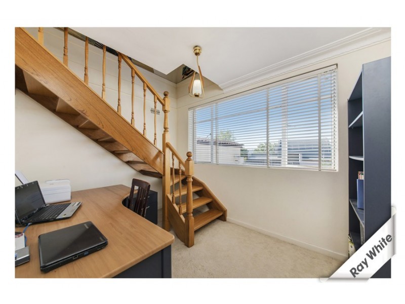 9 Hamelin Crescent, Narrabundah ACT 2604