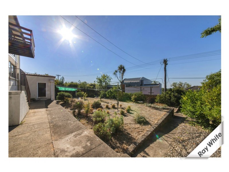 9 Hamelin Crescent, Narrabundah ACT 2604